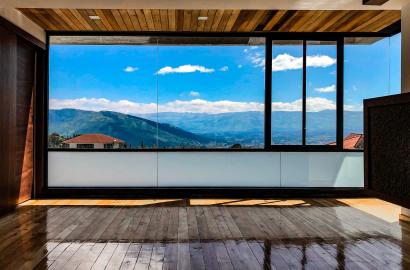 Exclusivo Departamento de Diseño | 97m² de Jardín Privado | en Quito - Valle de los Chillos