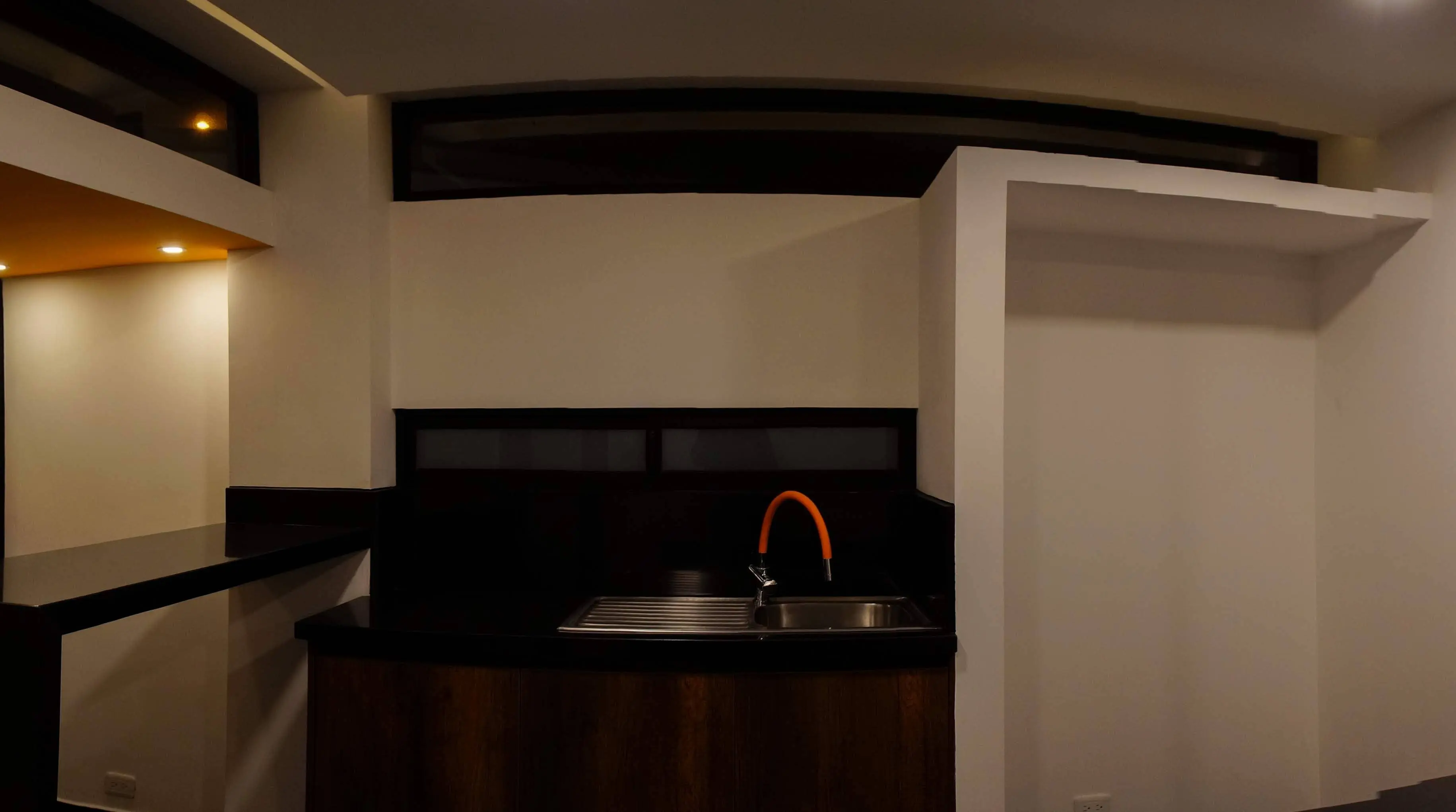 Exclusivo Departamento de Diseño | 97m² de Jardín Privado | en Quito - Valle de los Chillos