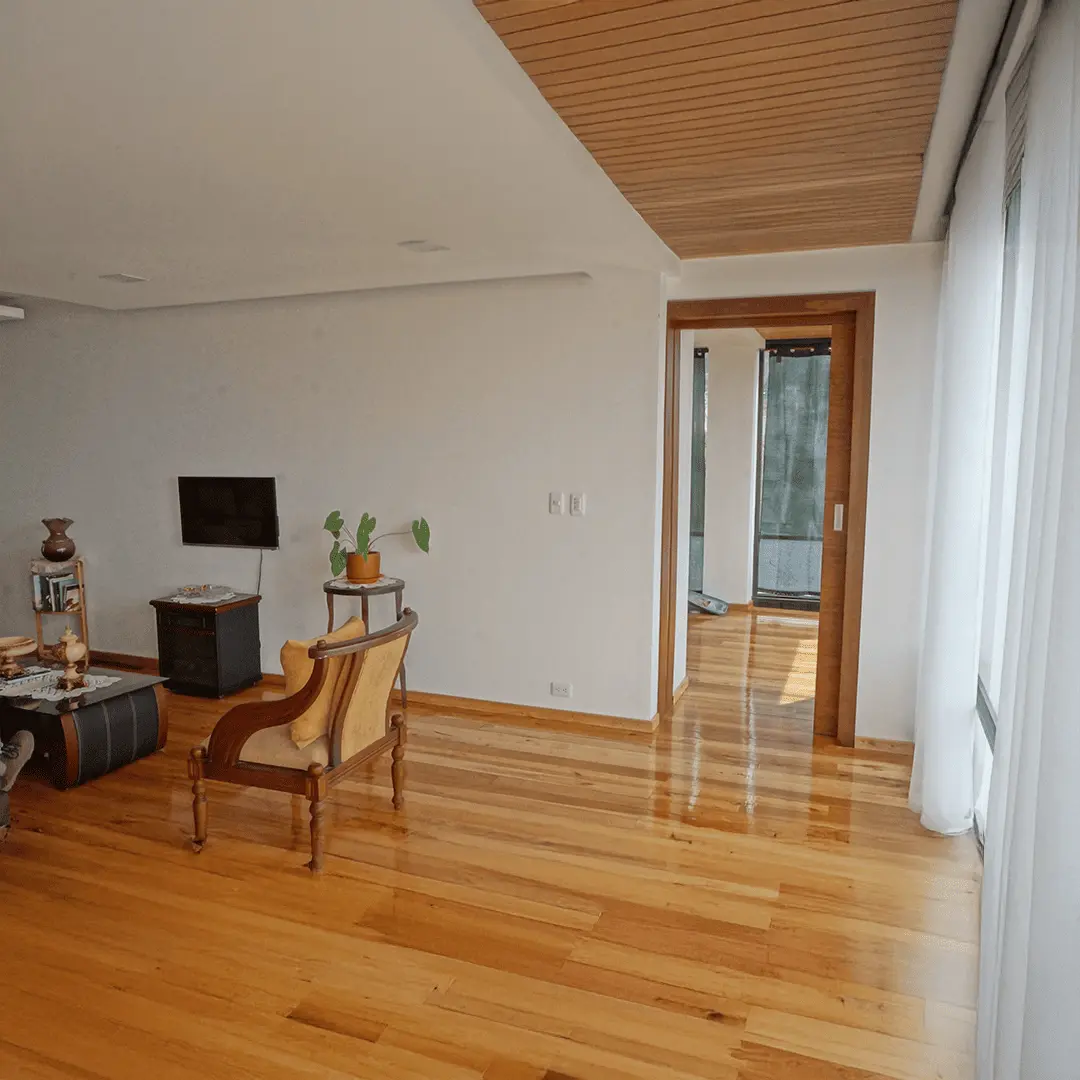 Edificio Rentero en Venta | +$2,700/mes | Diseño Premiado | en Quito - Valle de los Chillos