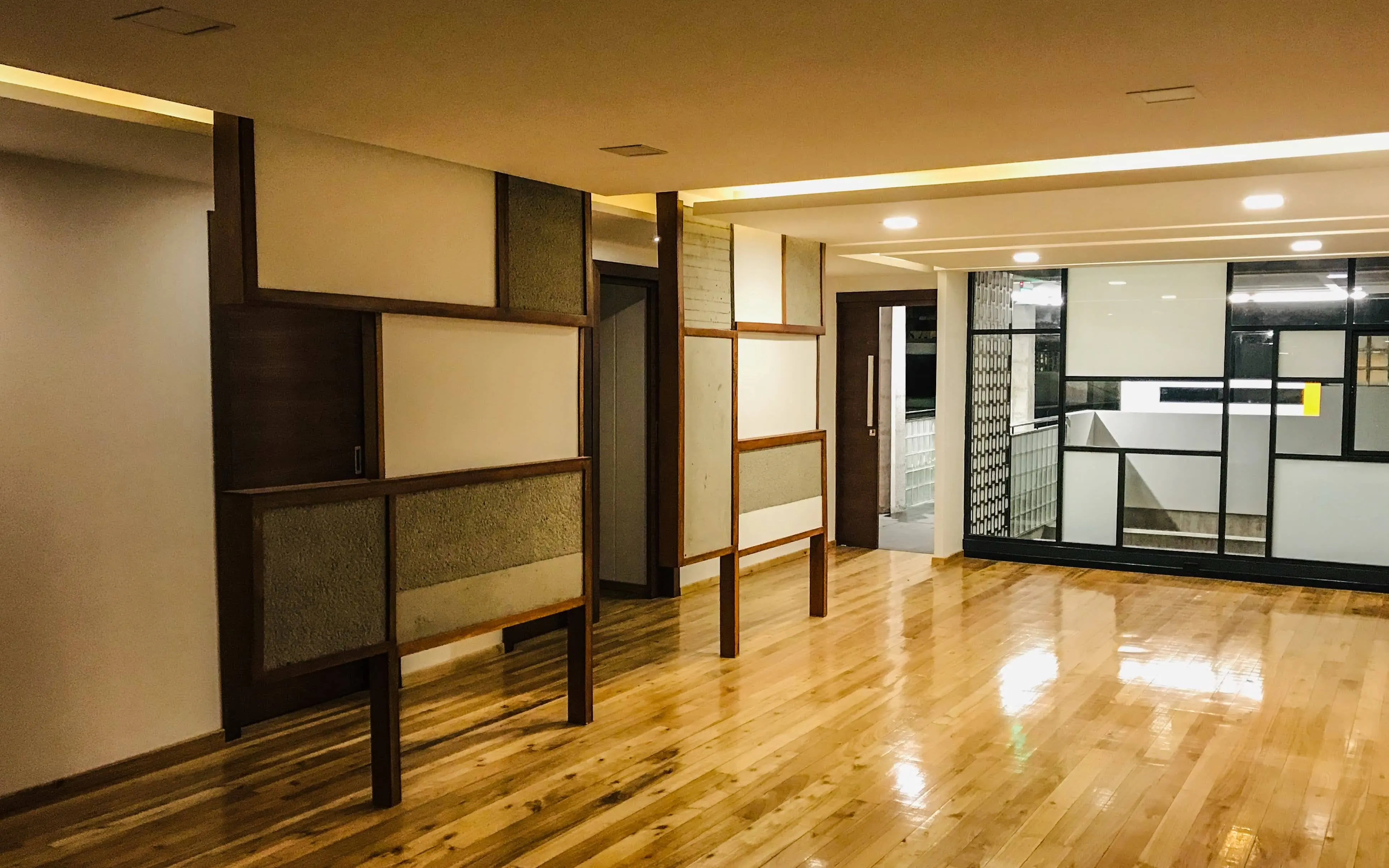 Exclusivo Departamento de Diseño | 97m² de Jardín Privado | en Quito - Valle de los Chillos